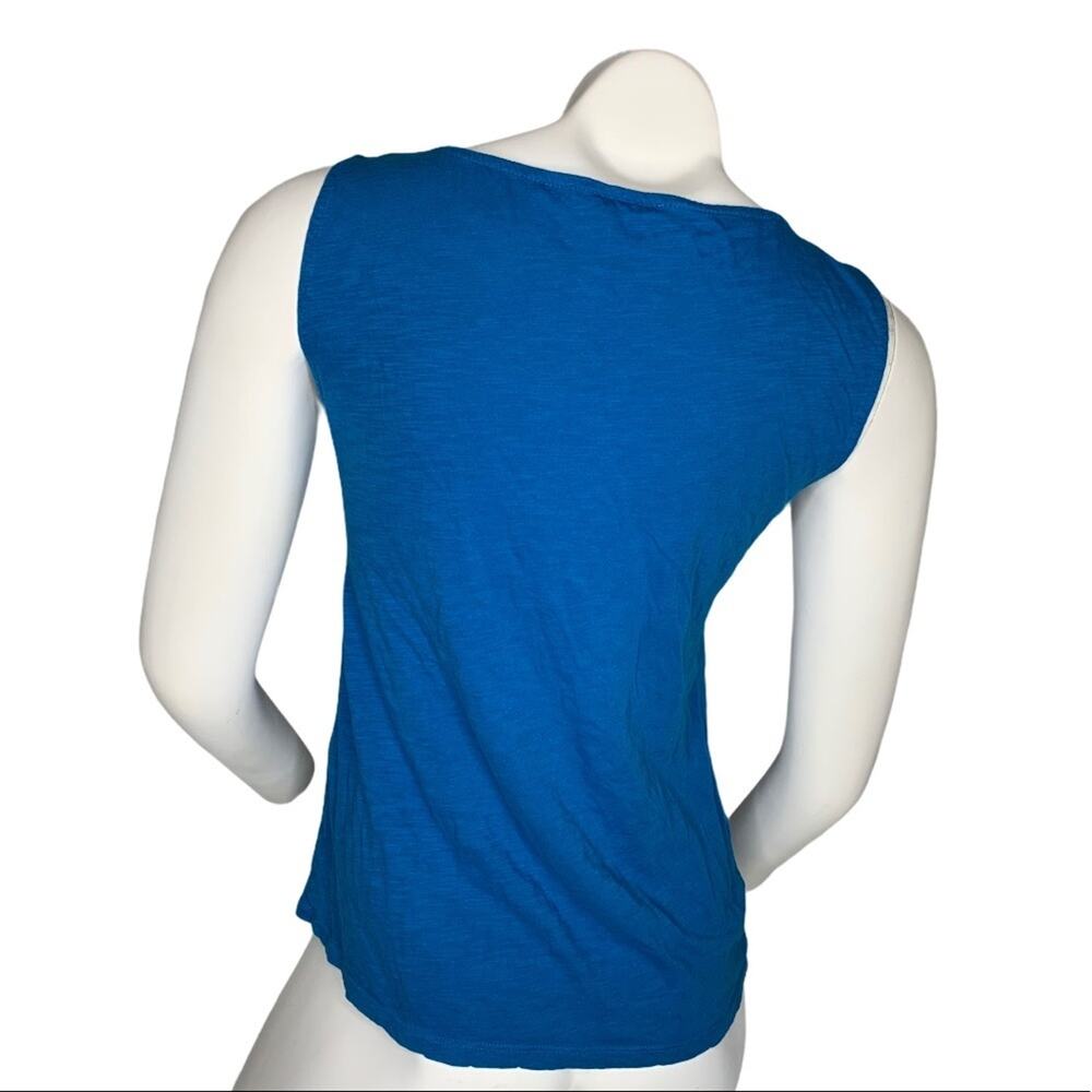 Ann Taylor Blue Small Sleeveless V-neck blouse - Picture 2 of 3